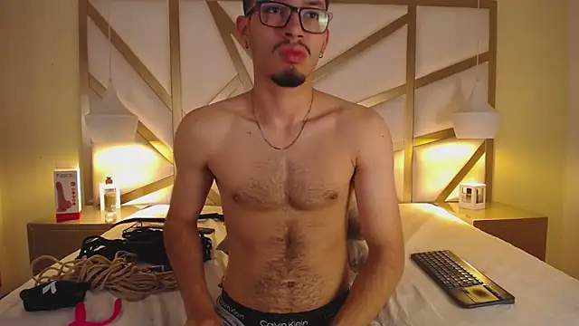 Snapshot of Jaxon_Carter chatting on February 9, 1:42 am Jaxon Carter online show from February 9, 1:42 am