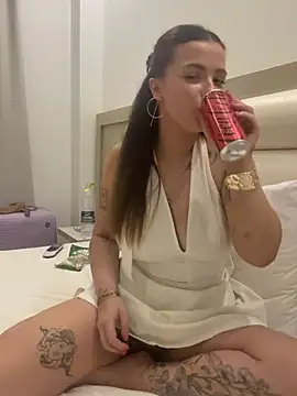 PiperPassionX online show from June 11, 8:51 pm