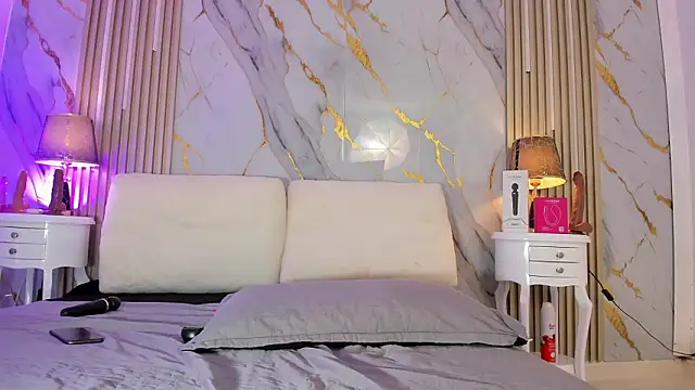 Tiifany Baker online show from March 9, 8:02 pm