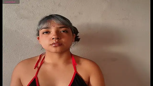 Snapshot of Serena_Rose_Rs chatting on October 30, 9:37 pm Serena Rose Rs online show from October 30, 9:37 pm