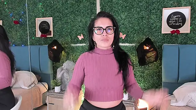 Linagh  online show from November 29, 1:47 pm