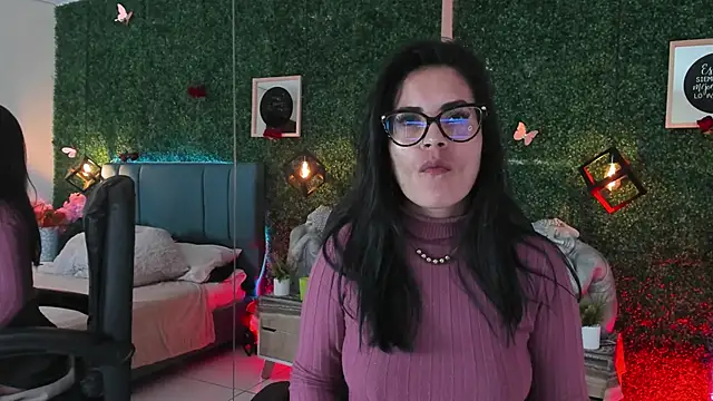 Linagh  online show from February 5, 11:37 am