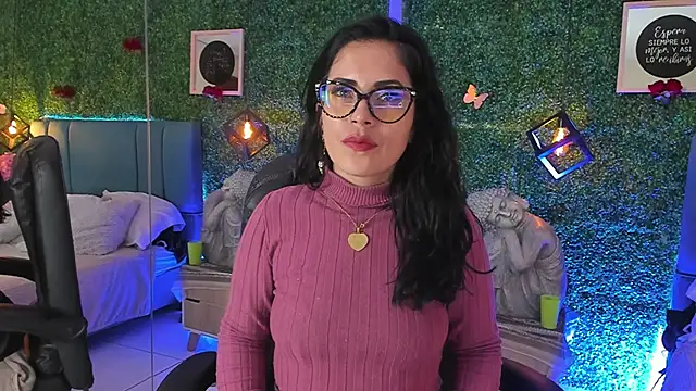 Linagh  online show from February 19, 11:39 am