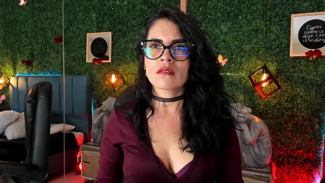 Linagh  online show from February 28, 11:44 am