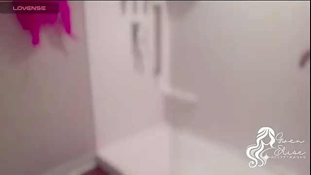 Snapshot of heyyythanks chatting on November 4, 10:42 pm heyyythanks online show from November 4, 10:42 pm