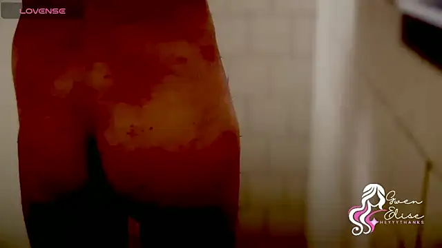 Snapshot of heyyythanks chatting on November 17, 5:08 pm heyyythanks online show from November 17, 5:08 pm