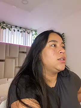 Zoey thompson online show from January 15, 7:39 pm