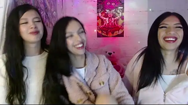 Pamelaa reyess 2 online show from March 5, 4:08 am