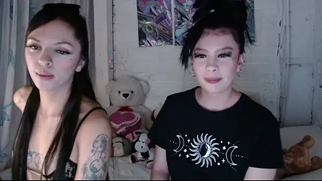 Snapshot of Pamelaa_reyess_2 chatting on June 23, 9:29 am Pamelaa reyess 2 online show from June 23, 9:29 am