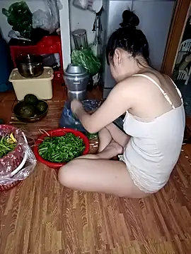 Thuylinh86 online show from October 7, 6:54 am