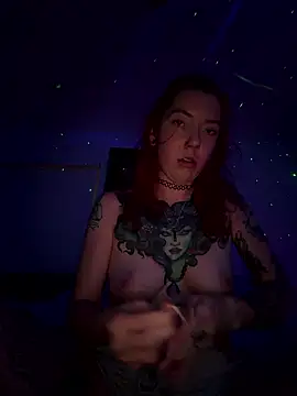 alexaann561 online show from January 14, 2:39 am