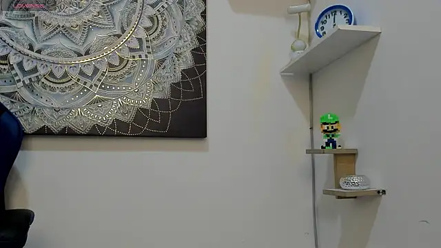 marsmith1 online show from April 11, 7:07 pm