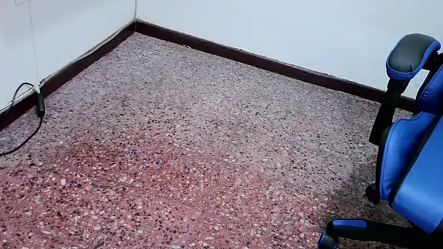 marsmith1 online show from April 13, 7:08 pm