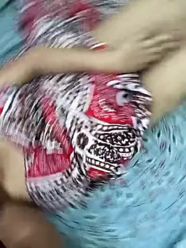 sweet jenni online show from April 28, 6:18 am