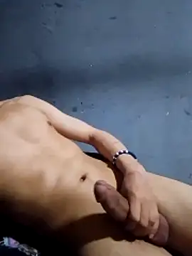 AnthonyDida online show from April 8, 11:16 pm