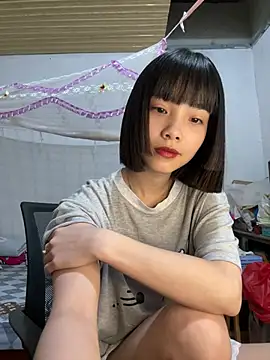 andymi1 online show from April 15, 2:07 am