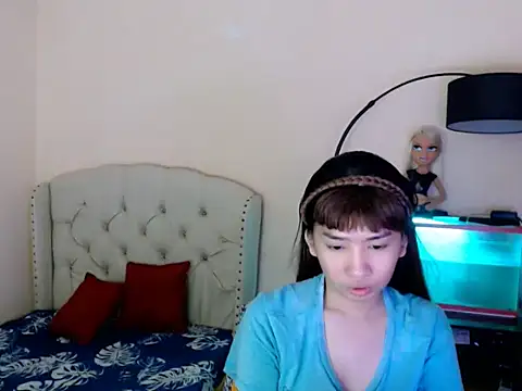 ShantalFoxxy  online show from March 15, 12:55 pm