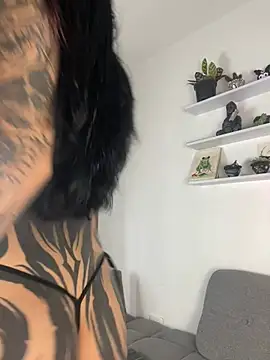 sara queen10 online show from June 27, 8:58 pm