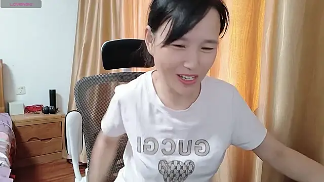 Snapshot of Haili-1 chatting on September 15, 3:17 am Haili-1 online show from September 15, 3:17 am