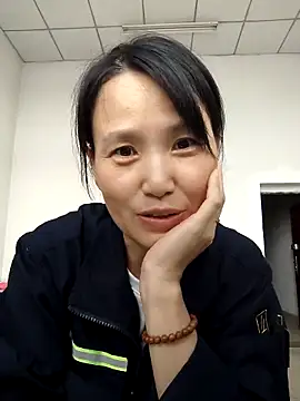 Snapshot of Haili-1 chatting on September 27, 2:27 am Haili-1 online show from September 27, 2:27 am