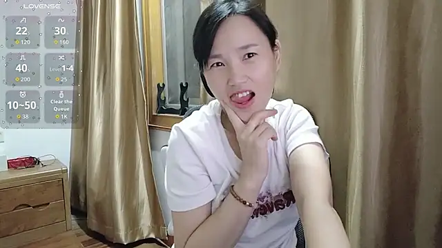 Snapshot of Haili-1 chatting on October 15, 2:06 pm Haili-1 online show from October 15, 2:06 pm