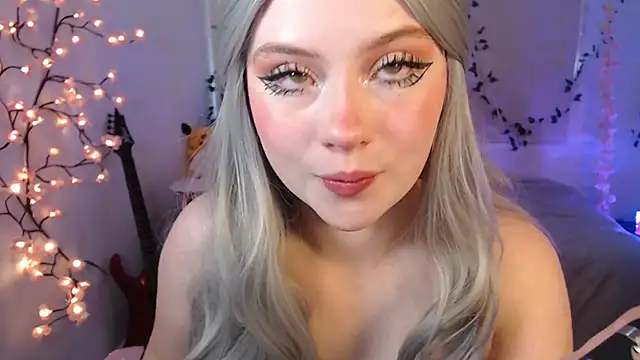 Lil bela online show from September 16, 12:17 pm