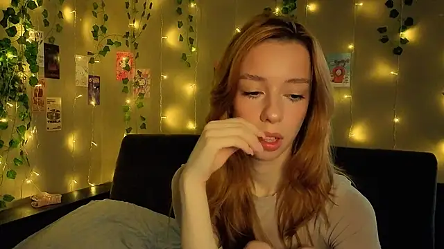 Lori Williams online show from April 7, 1:50 am