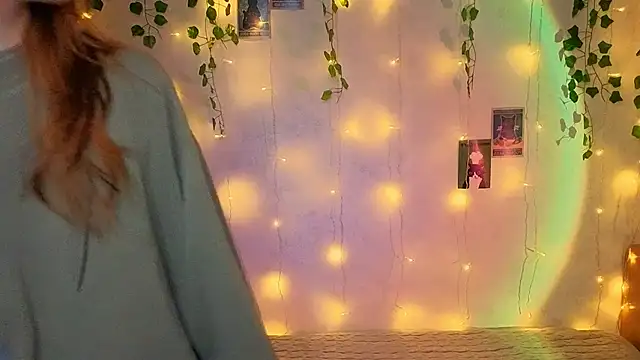 Lori Williams online show from April 14, 5:24 am