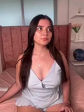 salomecute21 online show from February 12, 11:38 am