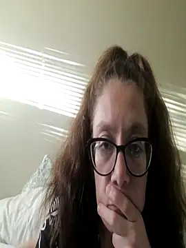 Snapshot of isabellenoela chatting on October 31, 10:33 pm isabellenoela online show from October 31, 10:33 pm