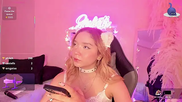 JuliethMoss online show from March 1, 7:43 am