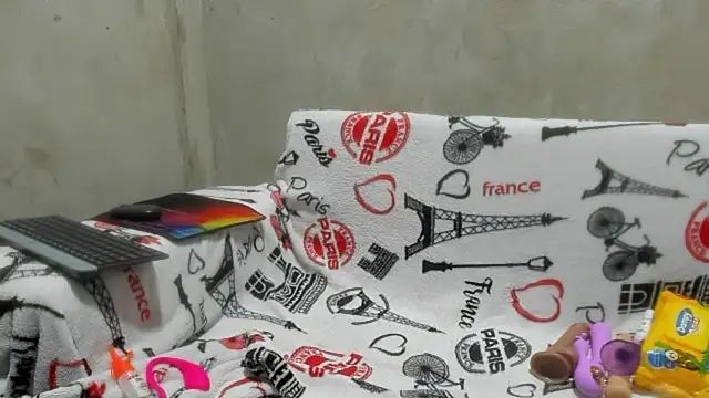 ivy moon05 online show from March 18, 1:58 pm