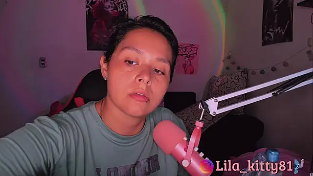 lila kitty81 online show from November 6, 5:58 pm