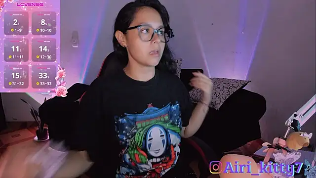 lila kitty81 online show from March 10, 10:04 pm