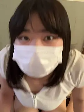 Snapshot of -SAKI-xx chatting on October 3, 5:48 am -SAKI-xx online show from October 3, 5:48 am