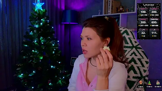 Snapshot of MyLittleGali chatting on January 14, 9:13 am MyLittleGali online show from January 14, 9:13 am