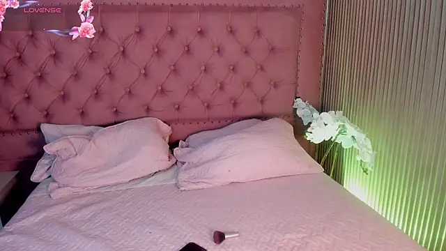 artemish   online show from April 8, 12:16 pm