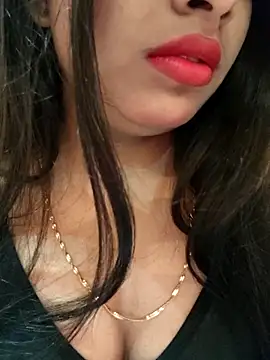 Maahhii 2 online show from November 11, 2:06 pm