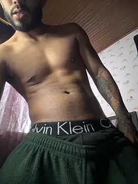 Snapshot of TU-MORENOO chatting on September 18, 5:15 pm TU-MORENOO online show from September 18, 5:15 pm