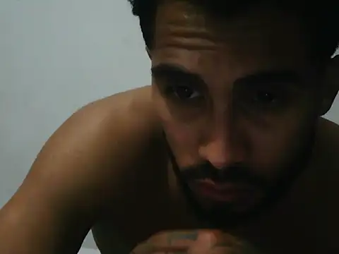 Snapshot of TU-MORENOO chatting on October 11, 6:23 am TU-MORENOO online show from October 11, 6:23 am