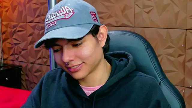 alandelrey57 online show from February 24, 3:37 am