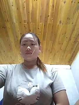 tttmai online show from May 18, 9:42 pm