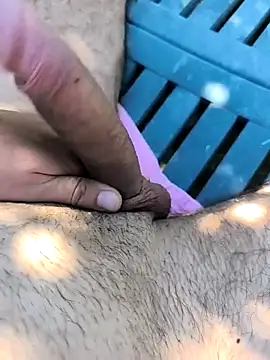 Snapshot of PussyLover880099 chatting on September 19, 12:06 pm PussyLover880099 online show from September 19, 12:06 pm