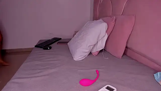 ambarasm online show from February 28, 12:39 pm