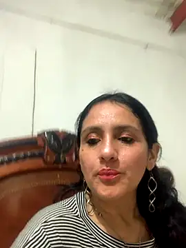 Snapshot of kataleya_29 chatting on September 13, 12:49 pm kataleya 29 online show from September 13, 12:49 pm