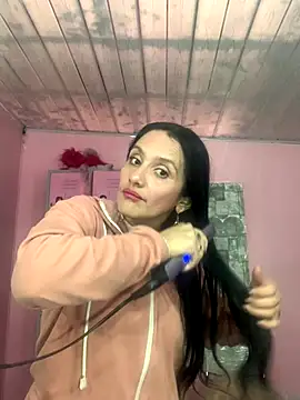 Snapshot of kataleya_29 chatting on October 15, 2:06 pm kataleya 29 online show from October 15, 2:06 pm