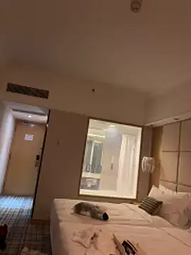 QiuNikki11286 online show from March 1, 10:50 am