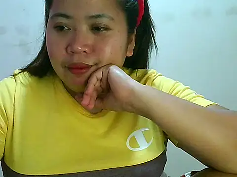 fresh rosie online show from December 5, 12:30 am