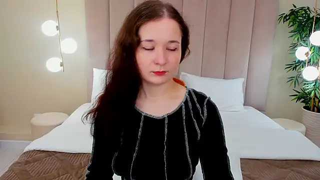 NancyJonson online show from September 16, 3:29 am