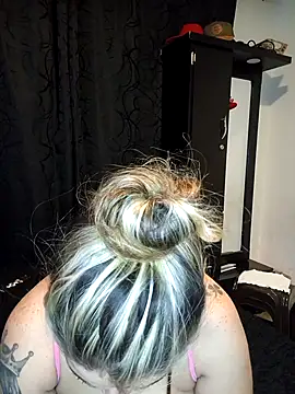 Fernandar2025 online show from September 25, 3:10 am